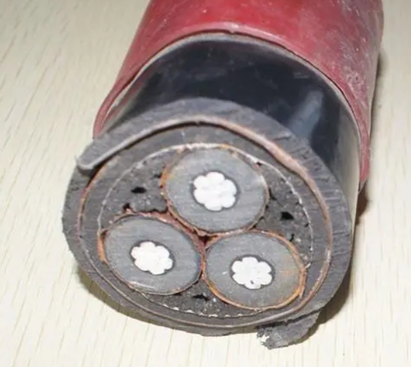 電線電纜應(yīng)用廣泛，具體有什么區(qū)別？.jpg